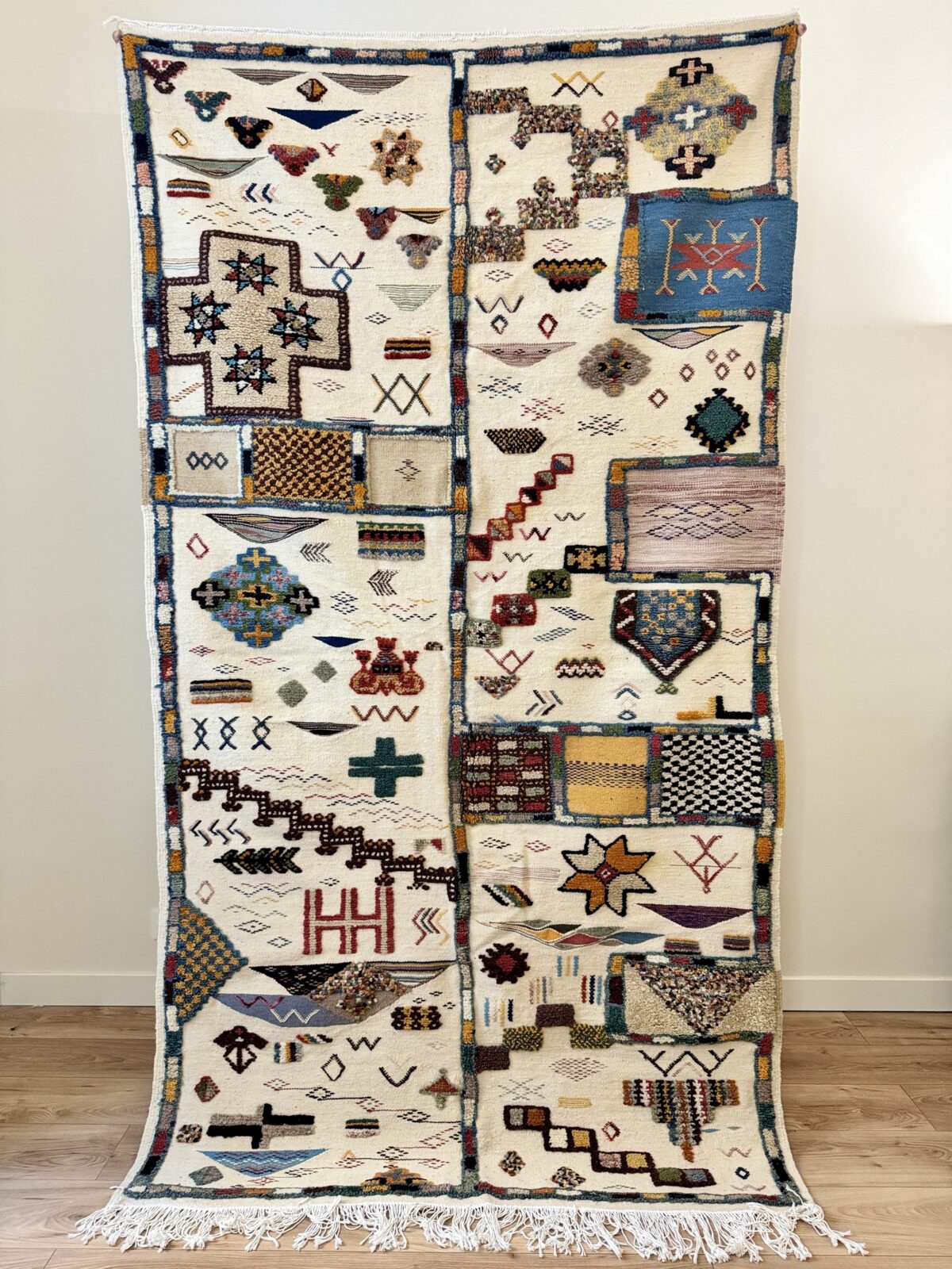 Izli - Tapis symbole berbère 147x260 – Image 2